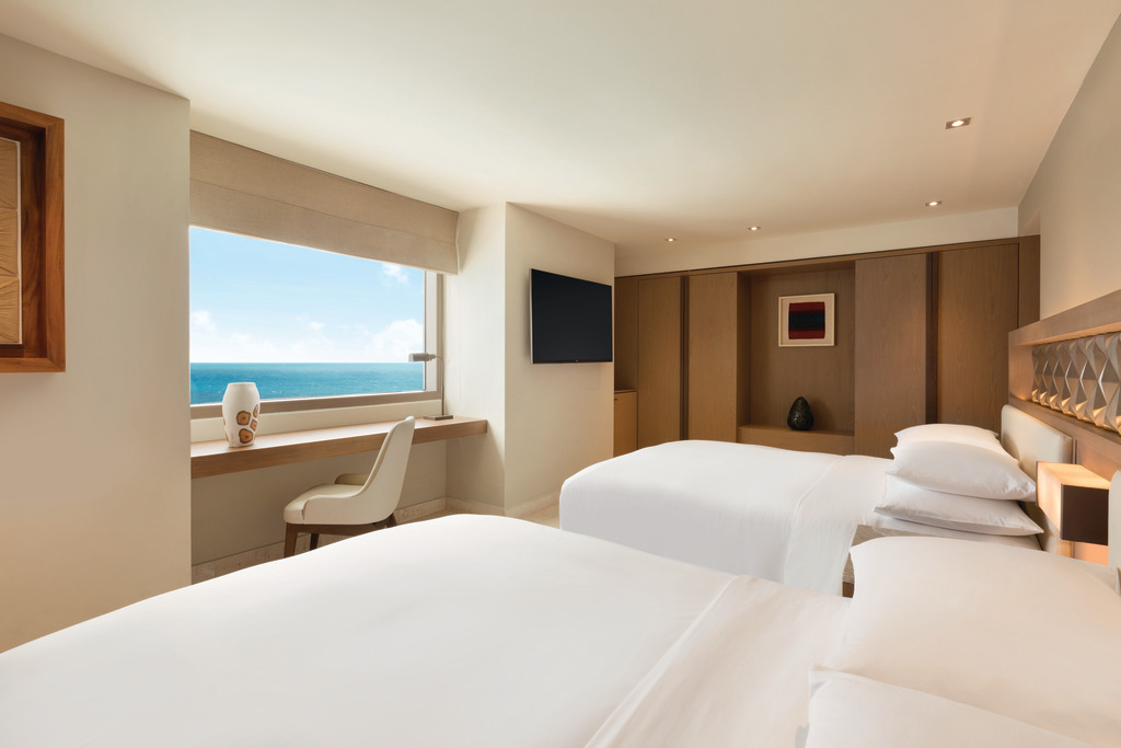 Hyatt-Ziva-Cancun-Club-Two-Bedroom-Ocean-Front-Suite-Bedroom-2