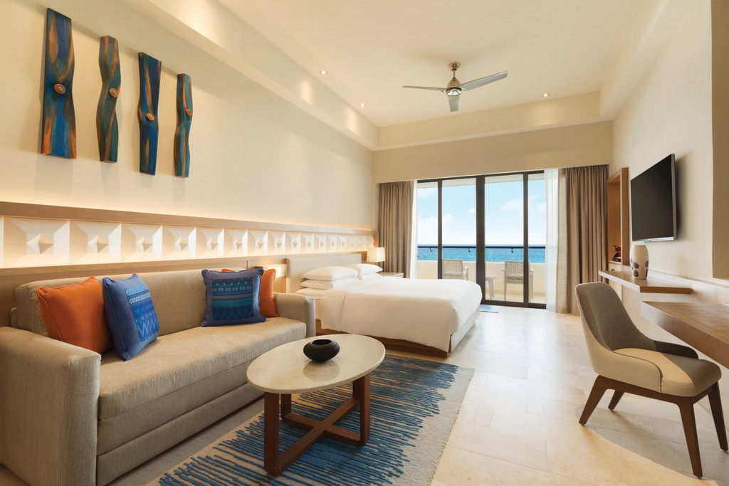 Hyatt-Ziva-Cancun-Ocean-Front-Pyramid-Suite-Bedroom-2