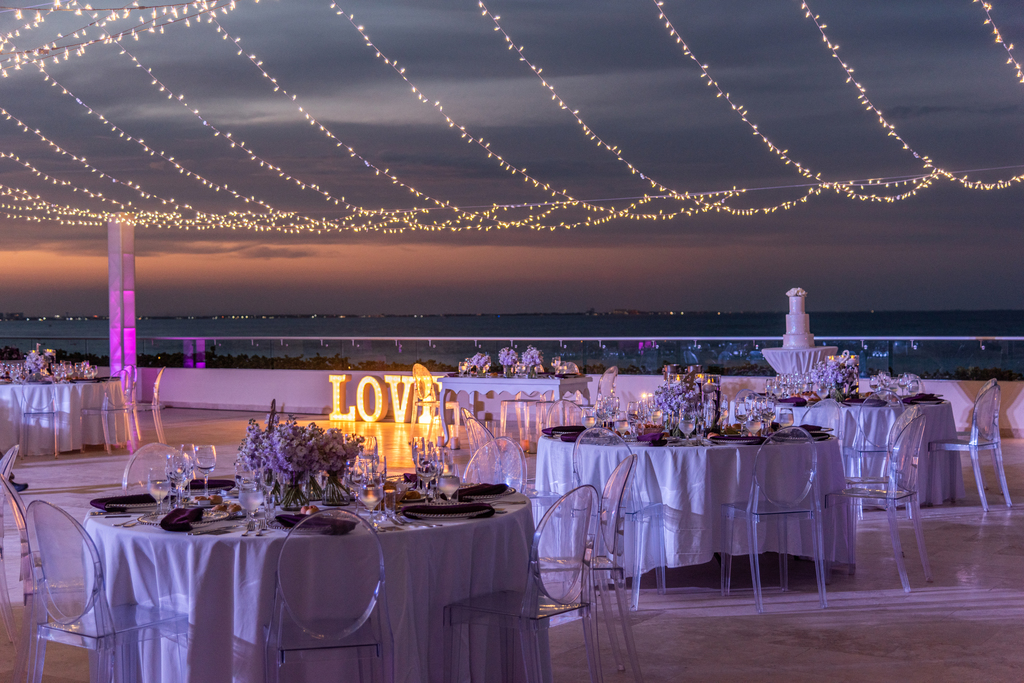 Hyatt-Ziva-Cancun-Weddings-Roof-Terrace-Night-Shot-1